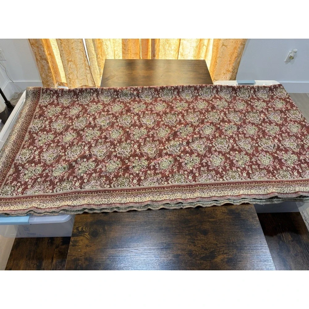Vintage 90s Floral Tapestry Woven Throw Blanket Boho Chic Red Green Damask 70x70